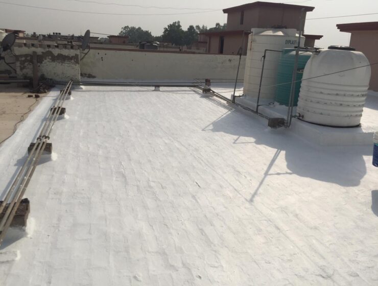 Roof waterproofing in Derabassi